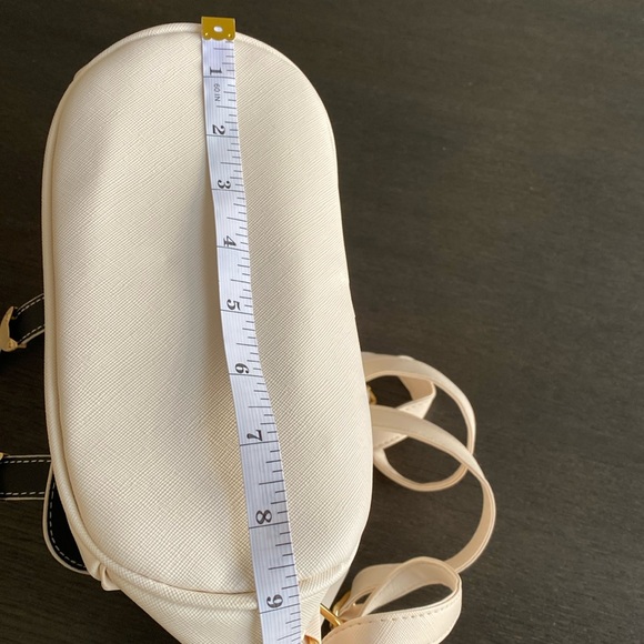 Elegant Cream Backpack - Picture 7 of 9